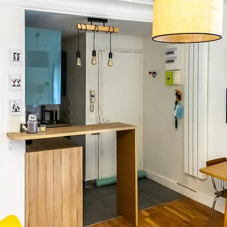 Cosy Apt Near Montmartre * Paris